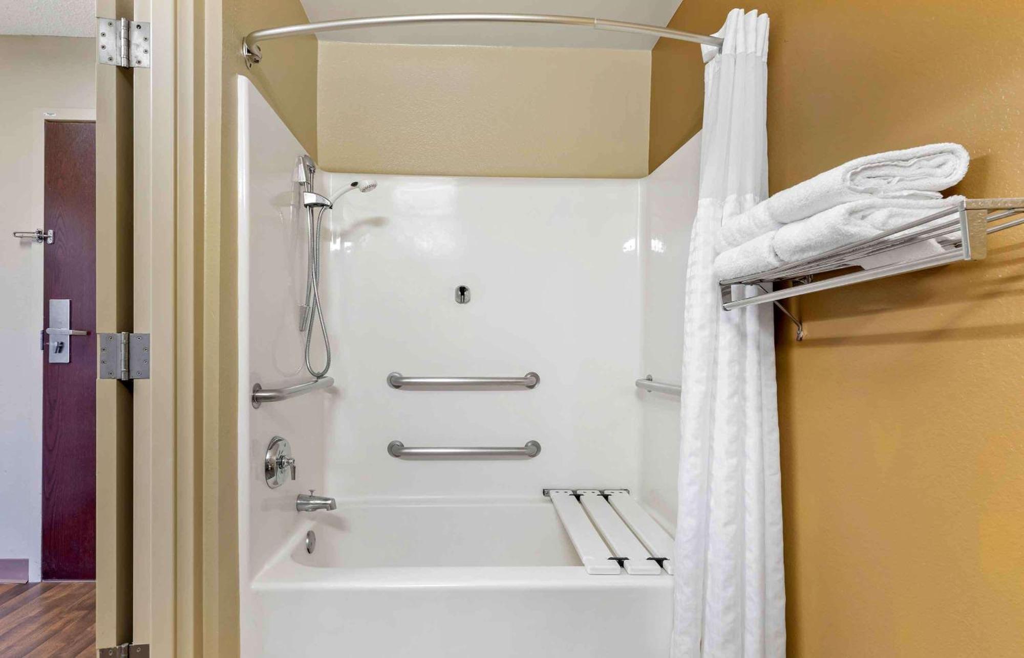 Extended Stay America Select Suites - Charleston - Airport Норт Чарлстън Екстериор снимка