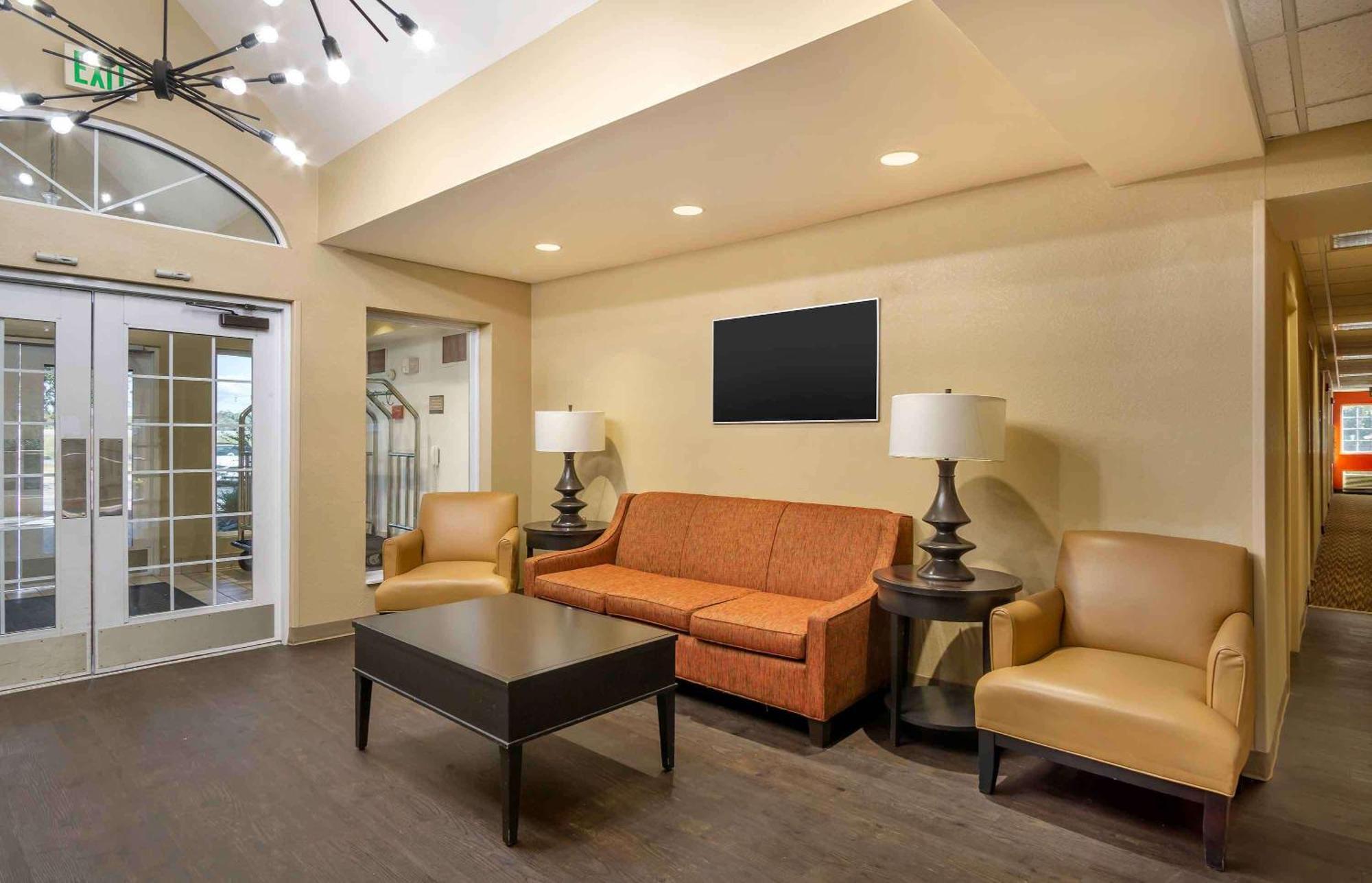 Extended Stay America Select Suites - Charleston - Airport Норт Чарлстън Екстериор снимка