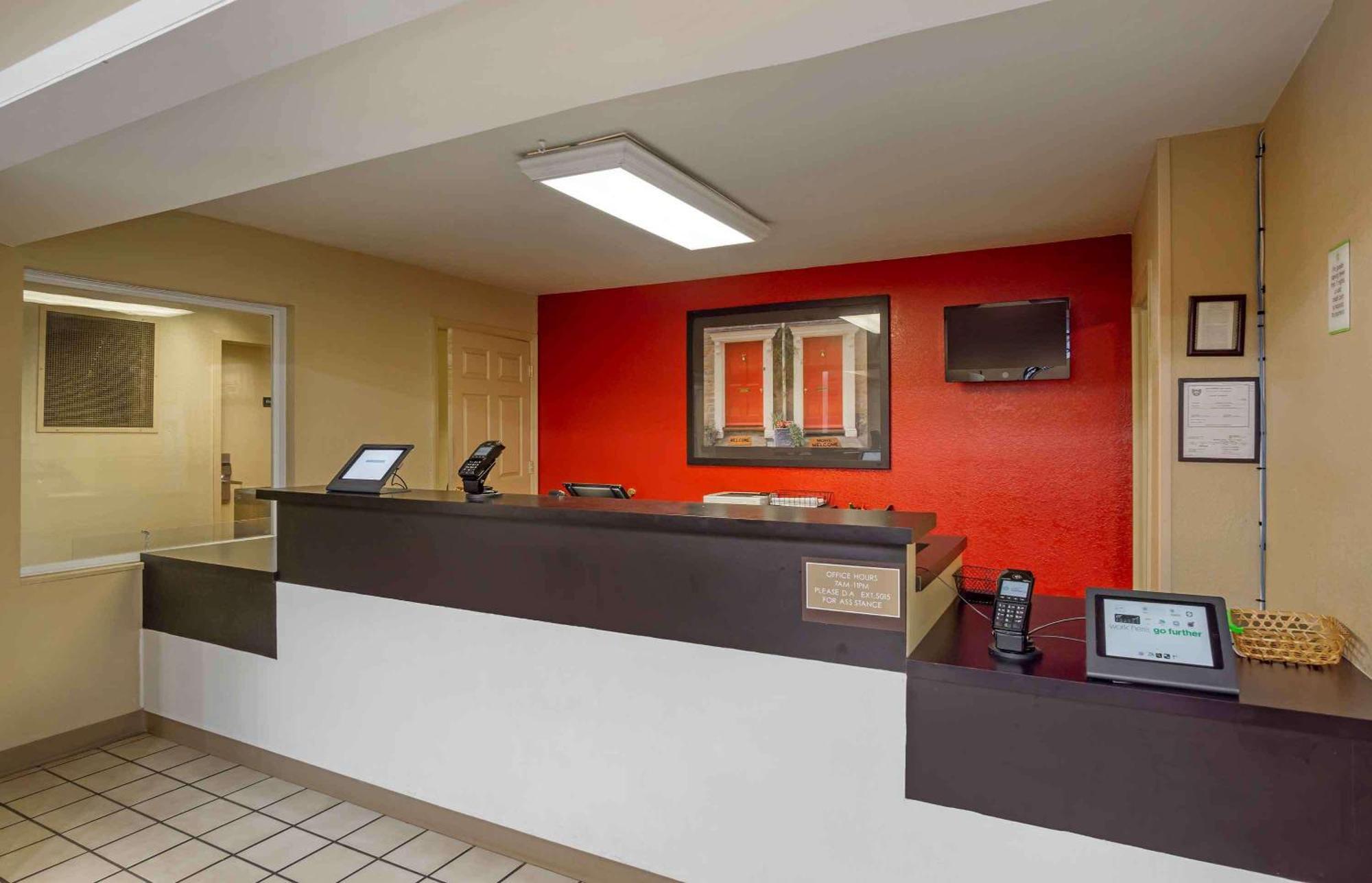 Extended Stay America Select Suites - Charleston - Airport Норт Чарлстън Екстериор снимка