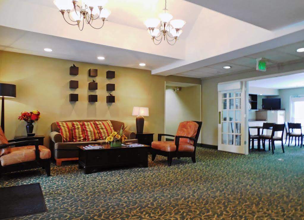 Extended Stay America Select Suites - Charleston - Airport Норт Чарлстън Екстериор снимка